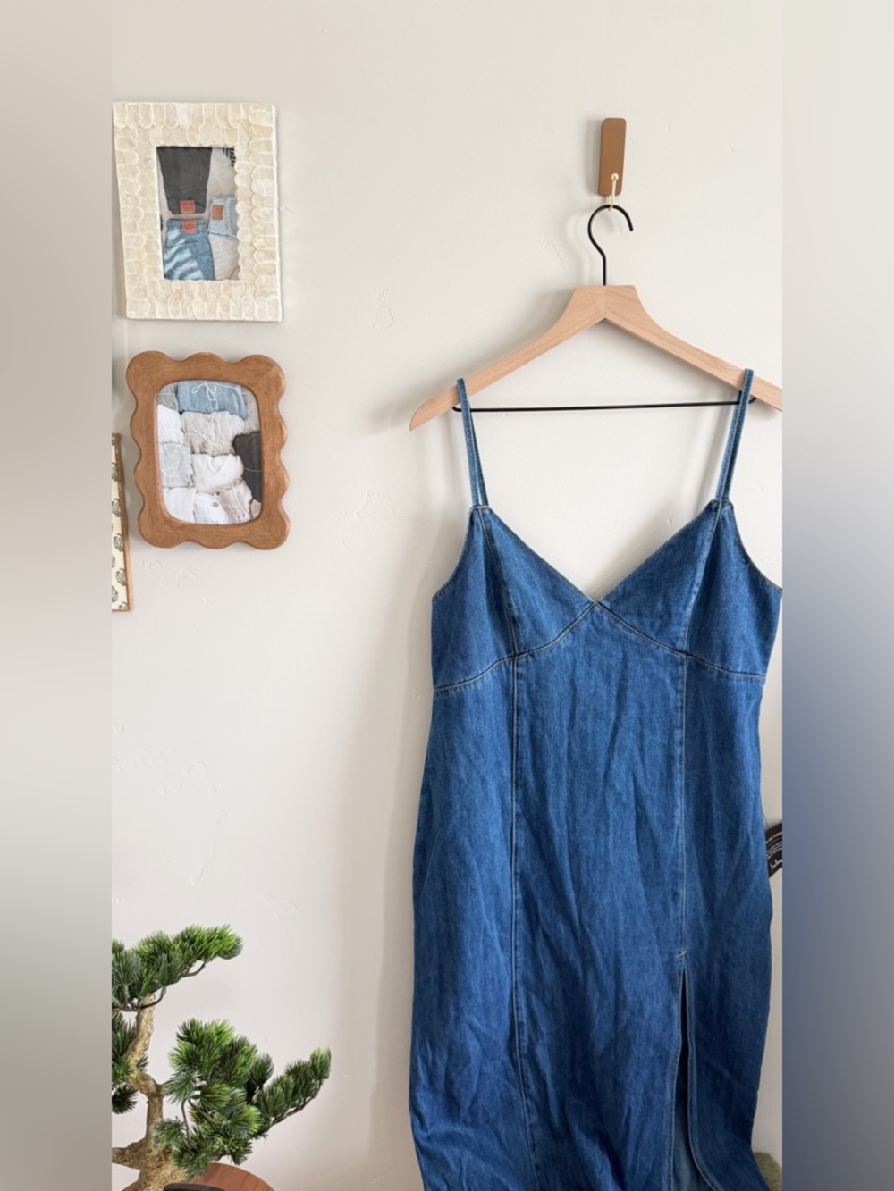 Lulus Dark Wash Denim Sleeveless Midi Dress - Picture 6 of 11